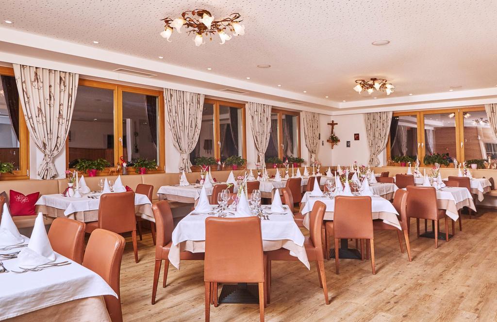 Johanneshof - Dein Mountain Wohlfuehlhotel Saalbach-Hinterglemm Exterior photo