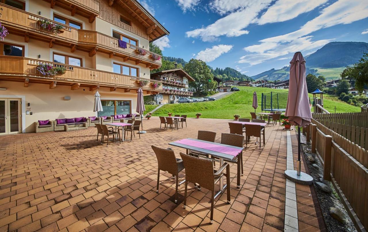 Johanneshof - Dein Mountain Wohlfuehlhotel Saalbach-Hinterglemm Exterior photo