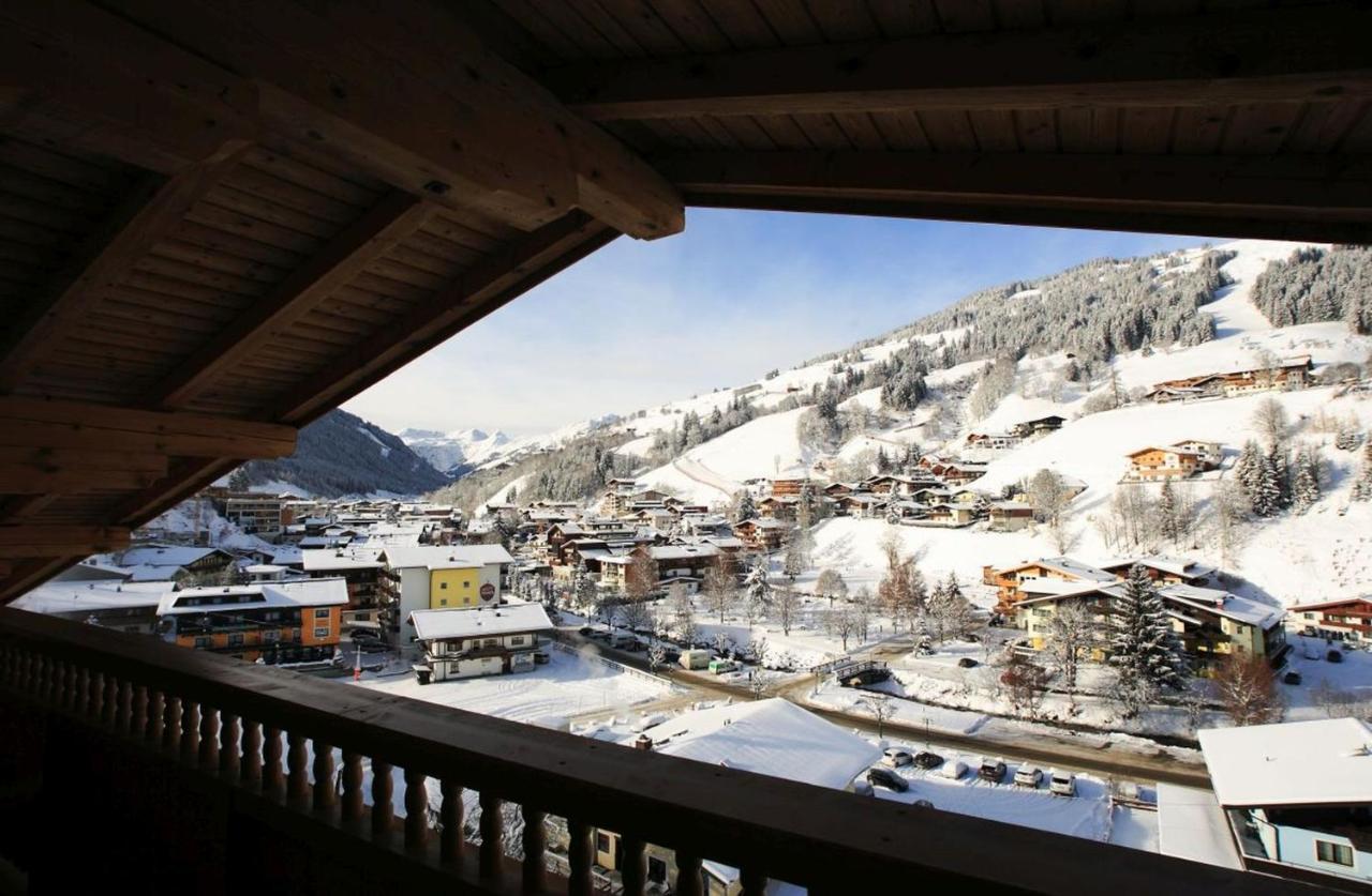 Johanneshof - Dein Mountain Wohlfuehlhotel Saalbach-Hinterglemm Exterior photo